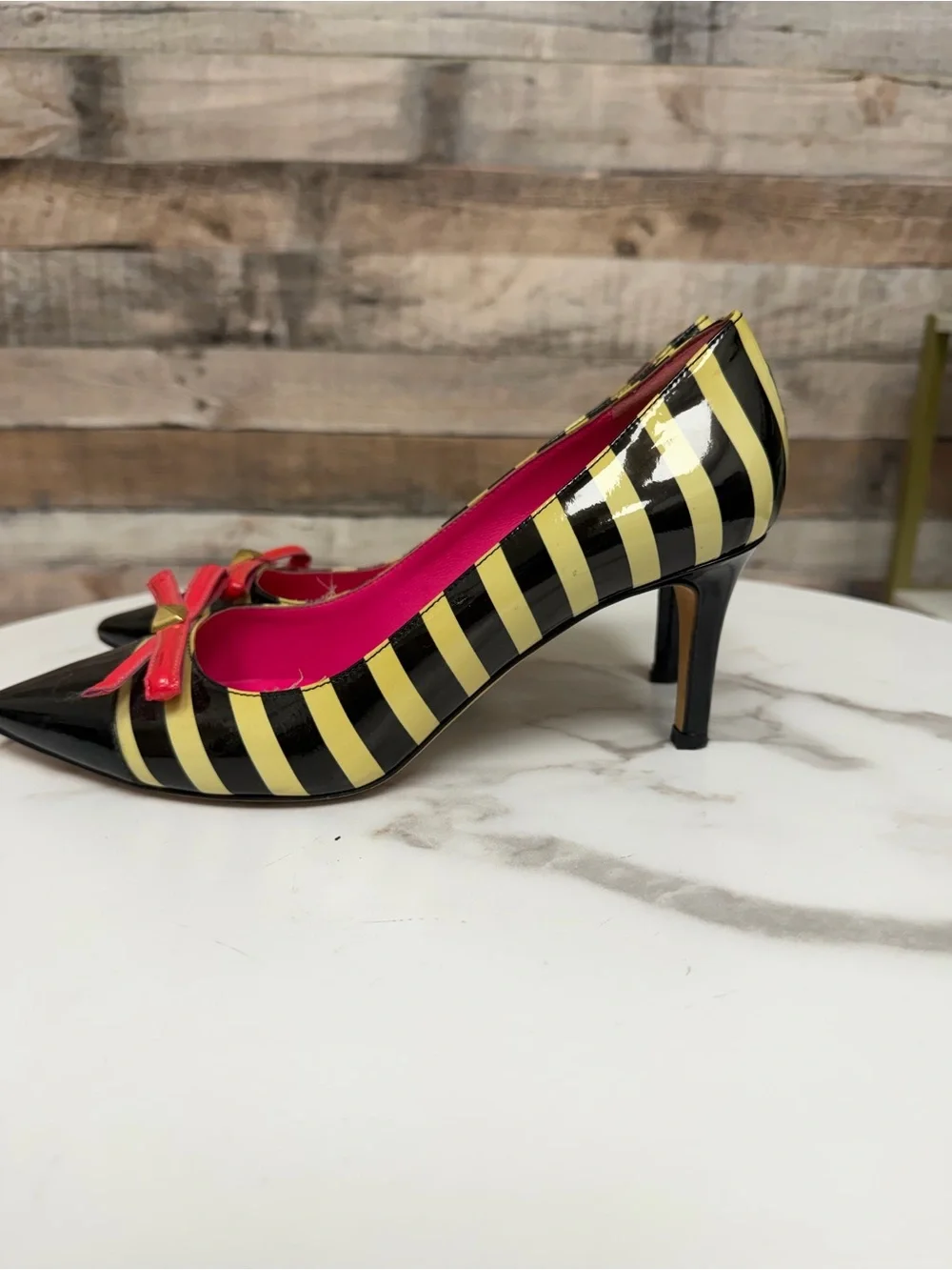 Kate Spade black/white with pink bow pumps